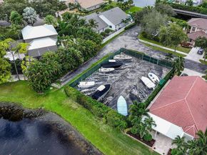 1071 Delray Lakes Drive, Delray Beach FL 33444