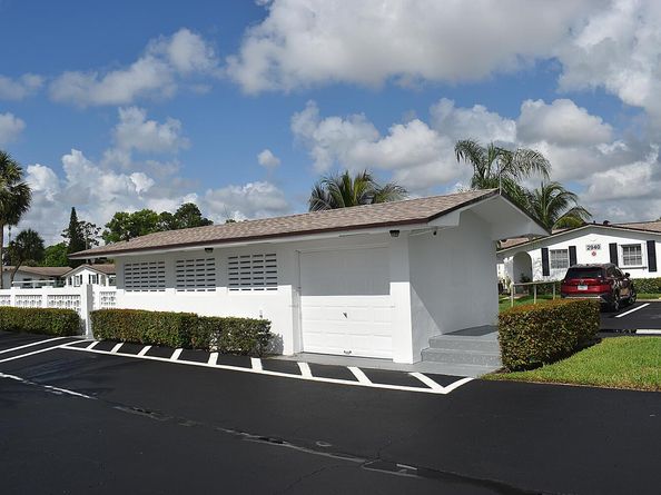 2930 Crosley Drive E G, West Palm Beach FL 33415