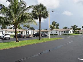 2930 Crosley Drive E G, West Palm Beach FL 33415