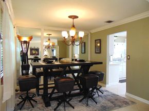 595 E River Dr, Margate FL 33063