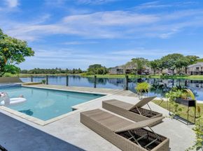 349 Jacaranda Dr, Plantation FL 33324
