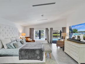 349 Jacaranda Dr, Plantation FL 33324