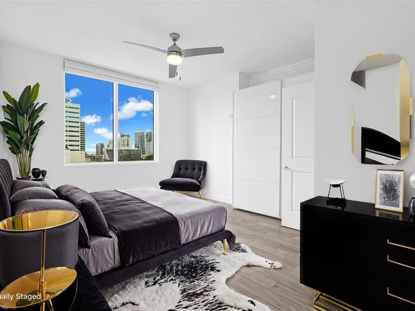 315 NE 3rd Ave 805, Fort Lauderdale FL 33301