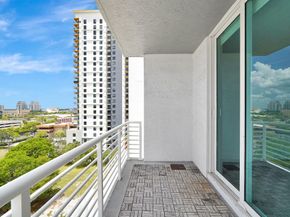 315 NE 3rd Ave 805, Fort Lauderdale FL 33301