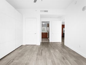 315 NE 3rd Ave 805, Fort Lauderdale FL 33301