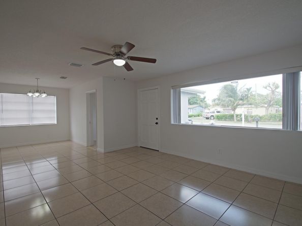 3611 NW 35th Ave, Lauderdale Lakes FL 33309