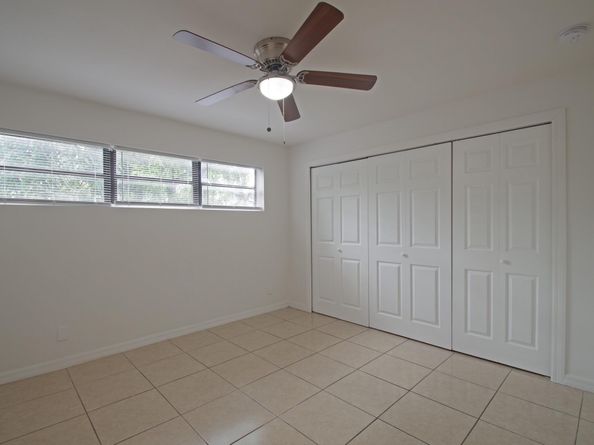 3611 NW 35th Ave, Lauderdale Lakes FL 33309