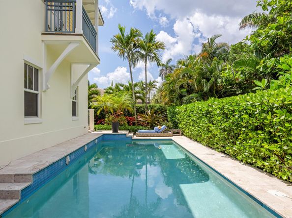 110 Sea Lane, Delray Beach FL 33483