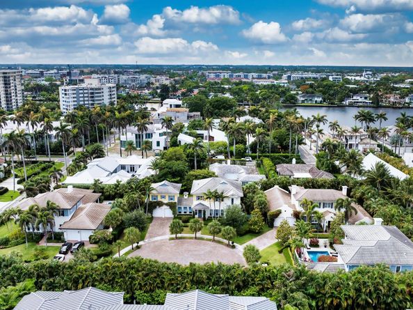 110 Sea Lane, Delray Beach FL 33483