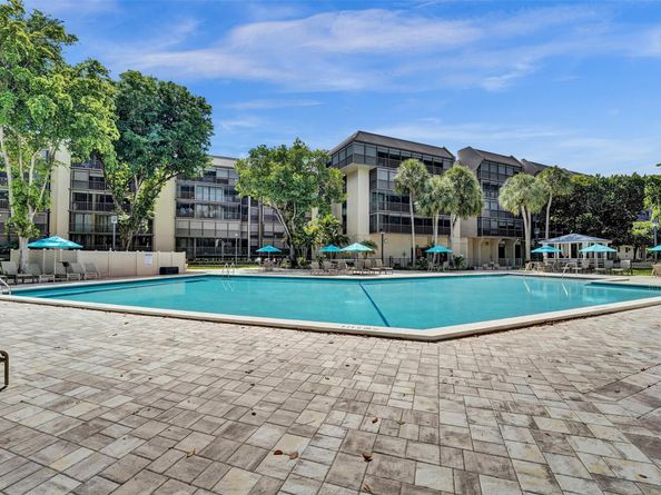 2804 N 46th Ave C330, Hollywood FL 33021