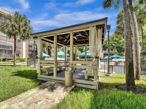 2804 N 46th Ave C330, Hollywood FL 33021