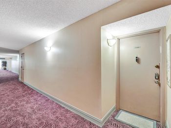 2804 N 46th Ave
