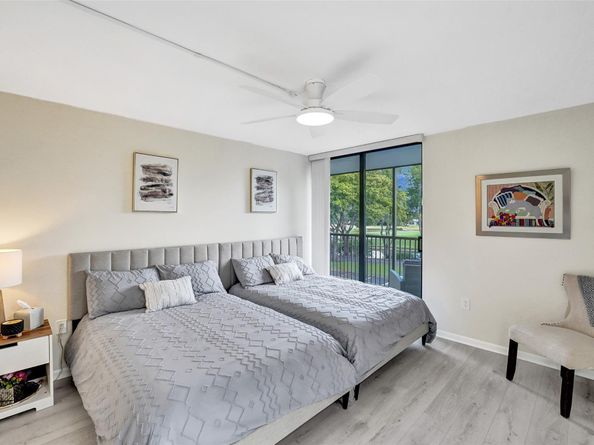 2804 N 46th Ave C330, Hollywood FL 33021