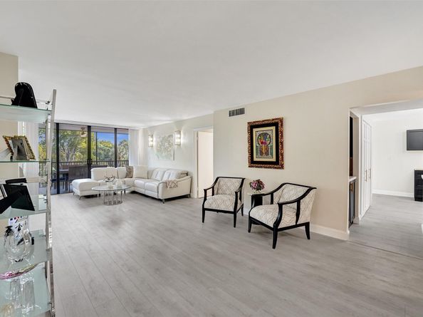 2804 N 46th Ave C330, Hollywood FL 33021