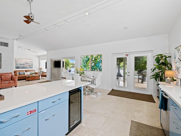2807 Coral Shores Dr, Fort Lauderdale FL 33306