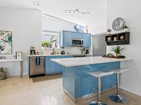 2807 Coral Shores Dr, Fort Lauderdale FL 33306