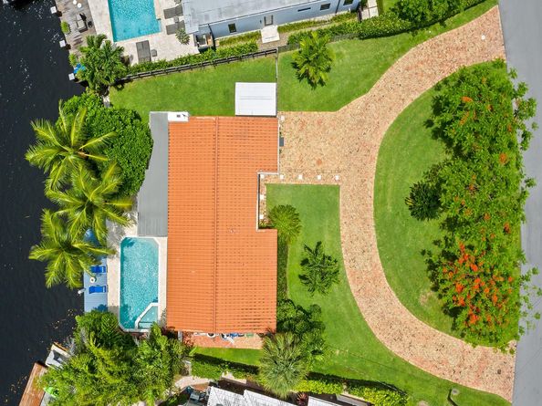 2807 Coral Shores Dr, Fort Lauderdale FL 33306