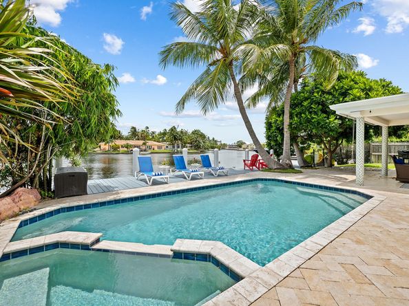 2807 Coral Shores Dr, Fort Lauderdale FL 33306