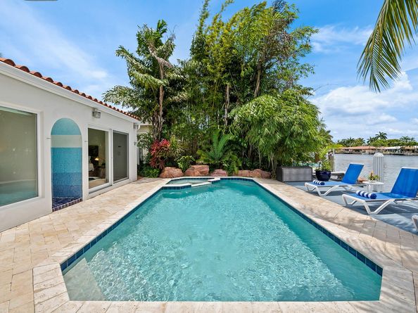 2807 Coral Shores Dr, Fort Lauderdale FL 33306