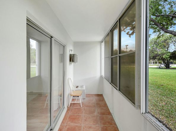 143 Sussex H, West Palm Beach FL 33417