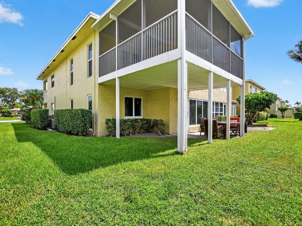 2510 Black Olive 104 Boulevard 104, Delray Beach FL 33445