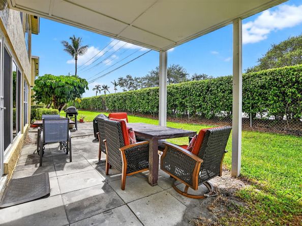 2510 Black Olive 104 Boulevard 104, Delray Beach FL 33445