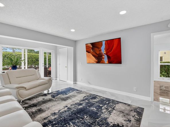 2510 Black Olive 104 Boulevard 104, Delray Beach FL 33445