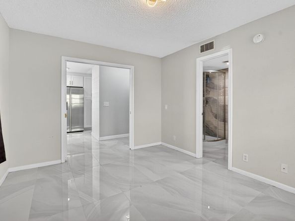 2510 Black Olive 104 Boulevard 104, Delray Beach FL 33445