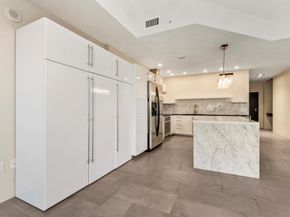 1617 N Flagler Drive 302, West Palm Beach FL 33407