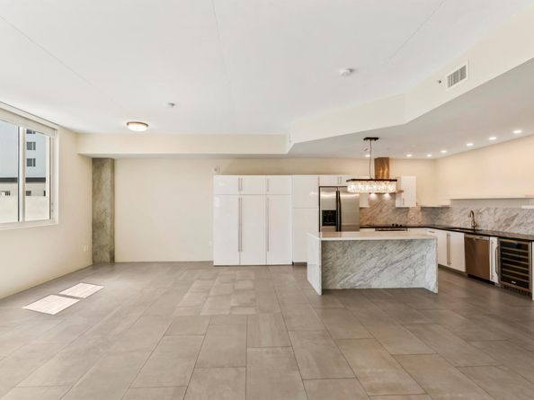 1617 N Flagler Drive 302, West Palm Beach FL 33407