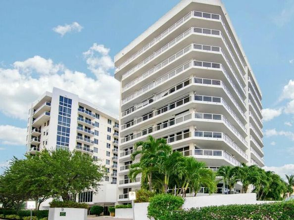 1617 N Flagler Drive 302, West Palm Beach FL 33407