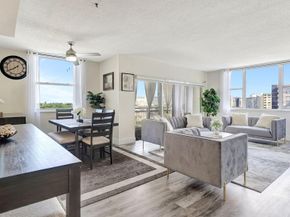 4400 Hillcrest Dr 719C, Hollywood FL 33021