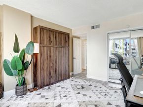 4400 Hillcrest Dr 719C, Hollywood FL 33021