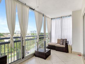 4400 Hillcrest Dr 719C, Hollywood FL 33021