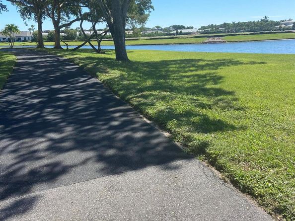 7185 Huntington Lane 405, Delray Beach FL 33446