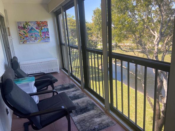 7185 Huntington Lane 405, Delray Beach FL 33446