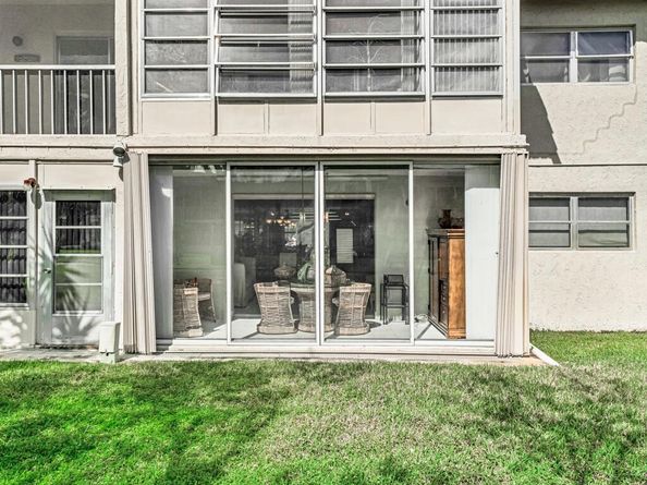33 Abbey Lane 103, Delray Beach FL 33446