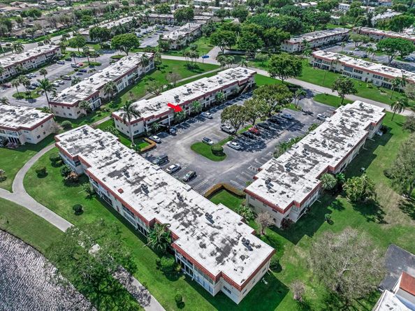 33 Abbey Lane 103, Delray Beach FL 33446