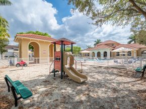 5048 SW 136th Ave, Miramar FL 33027