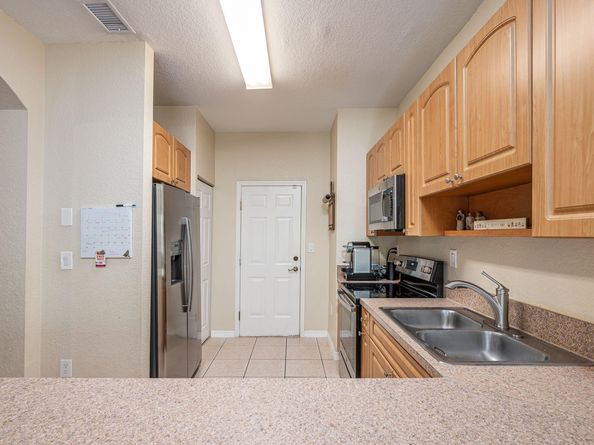 5048 SW 136th Ave, Miramar FL 33027