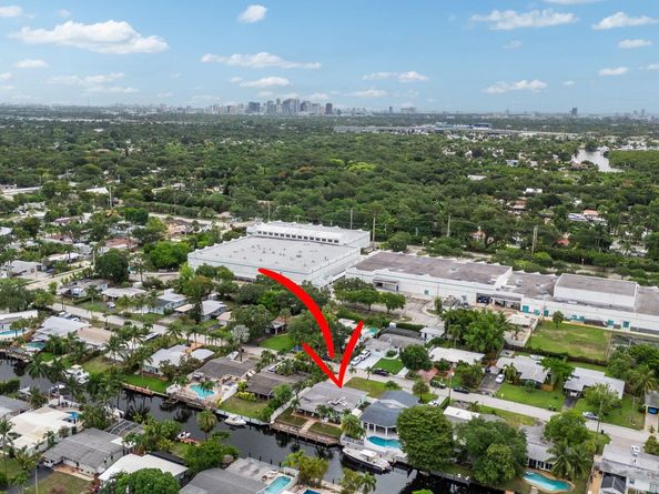 2443 Andros Lane, Fort Lauderdale FL 33312
