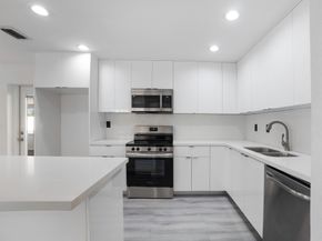 231 N Seacrest Circle, Delray Beach FL 33444