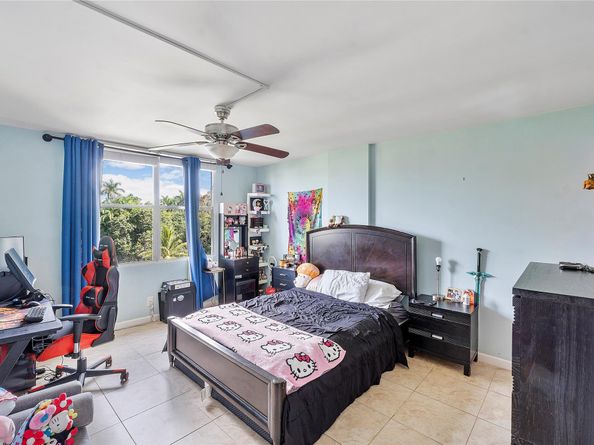 104 Royal Park Dr 4B, Oakland Park FL 33309