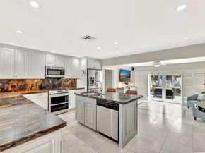 2358 SE 11th St, Pompano Beach FL 33062
