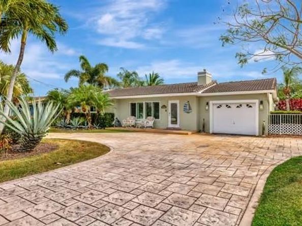 2358 SE 11th St, Pompano Beach FL 33062