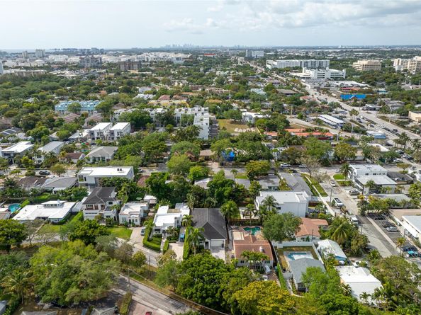 716 Ponce De Leon, Fort Lauderdale FL 33316