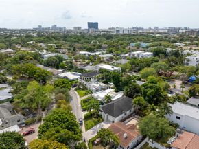 716 Ponce De Leon, Fort Lauderdale FL 33316
