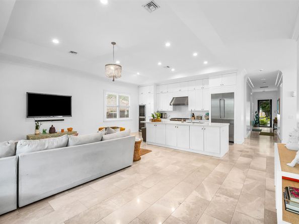 716 Ponce De Leon, Fort Lauderdale FL 33316