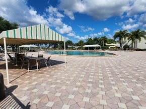 270 Northampton N, West Palm Beach FL 33417