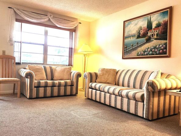 270 Northampton N, West Palm Beach FL 33417